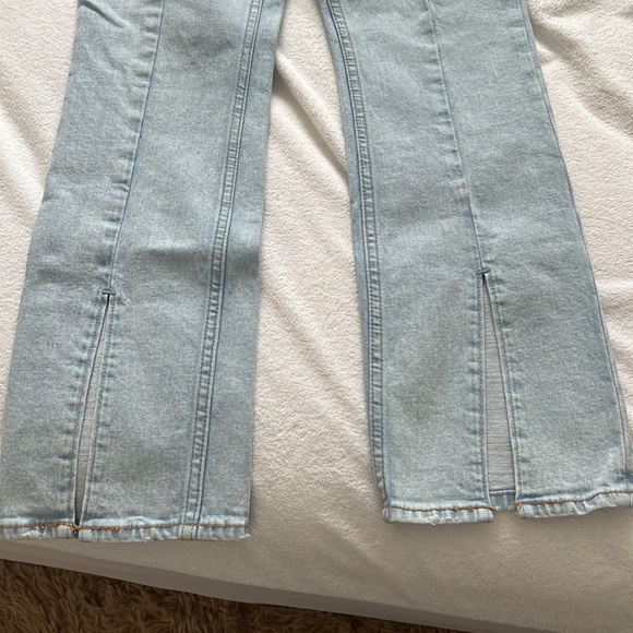 Abercrombie and Fitch jeans - Picture 2 of 4